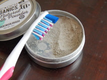 Natural Tooth Powder - Fluoride Free